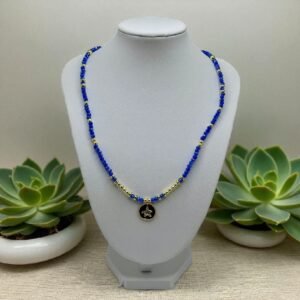 Collar Cristales azules y hematita con dije en baño de oro de 14K