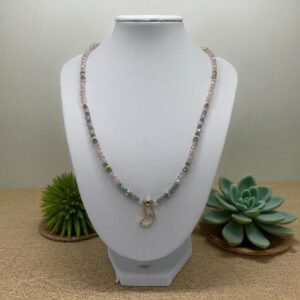 Collar Cristales y dije de luna en baño de oro de 14K