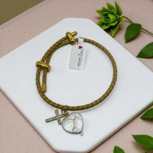Pulsera cordón dorado con dije colgante