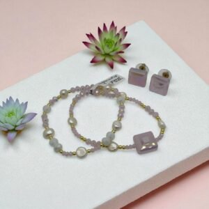 Set de pulseras y aritos