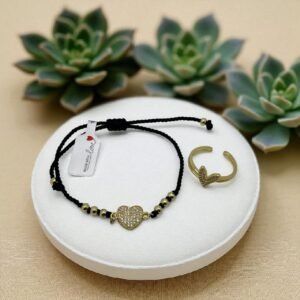 Set pulsera cordón negro con dije de corazón en baño de oro de 14K  y anillo
